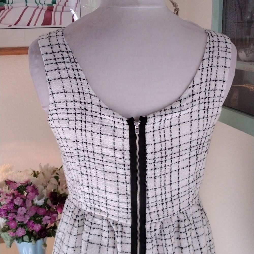 Forever 21 Plaid Woven Dress - Picture 7 of 10